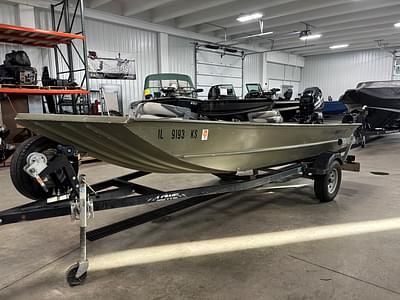 BOATZON | 2015 Lowe Roughneck 1650 Dlx