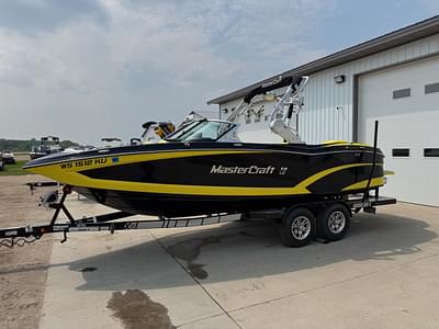 BOATZON | 2015 MasterCraft X23 BOATZON | 2015 MasterCraft X23