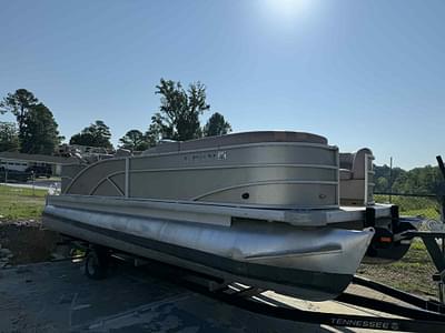 BOATZON | 2015 Sweetwater 22