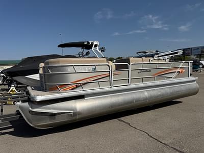 BOATZON | 2015 Sweetwater 2285
