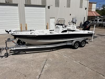 BOATZON | 2015 Triton Boats 240 Lts