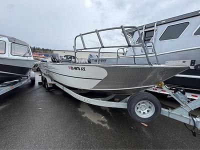 BOATZON | 2016 Alumaweld 25 COLUMBIA BOATZON | 2016 Alumaweld 25 COLUMBIA