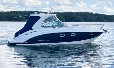 BOATZON | 2016 Chaparral 310 Signature