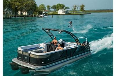 BOATZON | 2016 Crest Pontoons Caliber 230 SLC