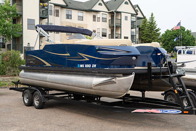 BOATZON | 2016 Escape RT2200