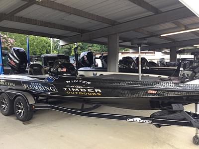 BOATZON | 2016 Falcon F215