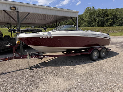 BOATZON | 2016 Tahoe Q7i SF BOATZON | 2016 Tahoe Q7i SF