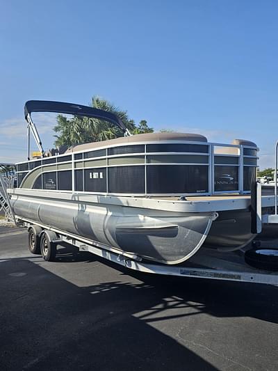 BOATZON | 2017 Bennington 24 SCWX  Premium