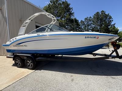 BOATZON | 2017 Chaparral 216 SSi BOATZON | 2017 Chaparral 216 SSi