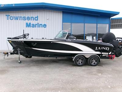 BOATZON | 2017 Lund 219 Pro V GL