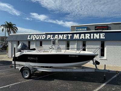 BOATZON | 2017 Robalo R160