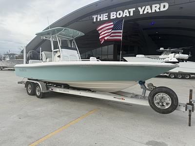BOATZON | 2017 Shearwater Boats 270 Carolina Flare
