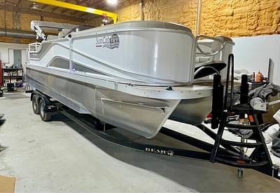 BOATZON | 2017 SunCatcher V 322SS