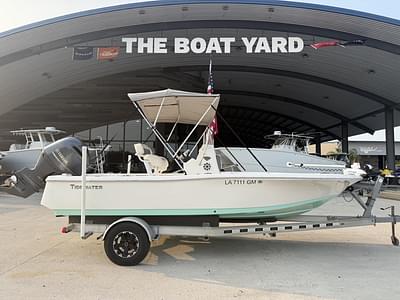 BOATZON | 2017 Tidewater 2000