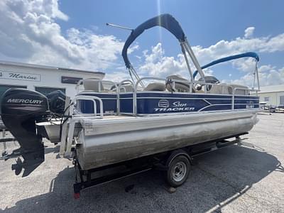 BOATZON | 2017 Tracker Boats 20DLX  Fishin Barge