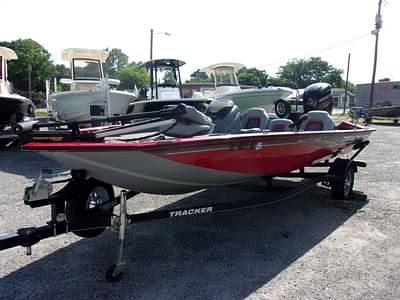 BOATZON | 2017 Tracker Boats Pro Team 175 TF