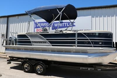 BOATZON | 2017 Trifecta 21 RF Sts Tritoon