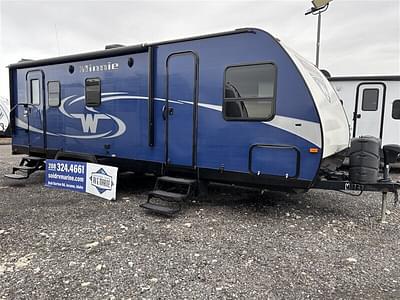 BOATZON | 2017 Winnebago MINNIE M2401RG