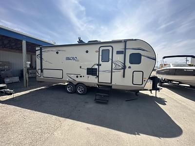 BOATZON | 2018 Forest River Flagstaff Micro Lite 25FKS