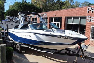 BOATZON | 2018 MasterCraft XT23