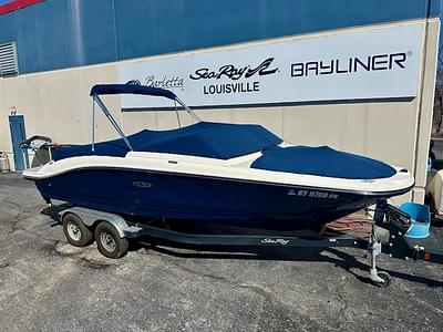 BOATZON | 2018 Sea Ray SPX 210