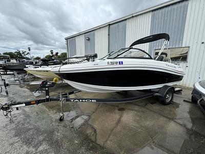 BOATZON | 2018 Tahoe 450TF Deck Boat