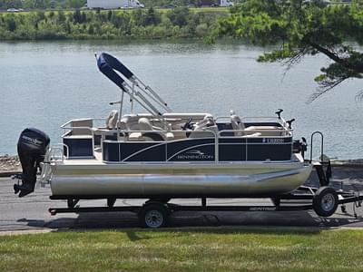 BOATZON | 2019 Bennington 188 SF  8 Narrow Beam