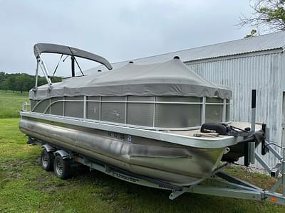 BOATZON | 2019 Bennington 22 SSR Quad Bench with Yamaha 25Hp Tandem axle Trailer BOATZON | 2019 Bennington 22 SSR Quad Bench with Yamaha 25Hp Tandem axle Trailer