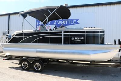 BOATZON | 2019 Bennington SSRFBXPSP Premium Tritoon