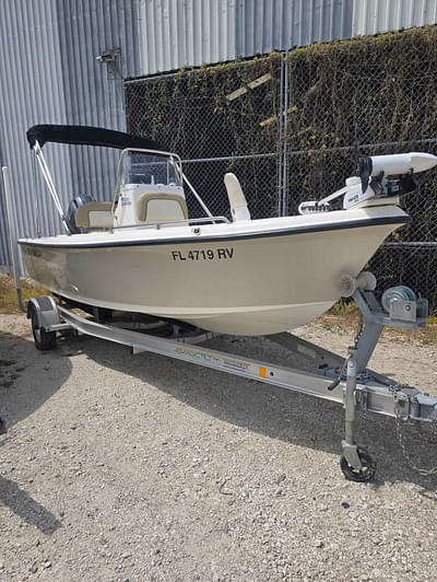 BOATZON | 2019 Key West 1720 Sportsman Center Console Bay Boat BOATZON | 2019 Key West 1720 Sportsman Center Console Bay Boat
