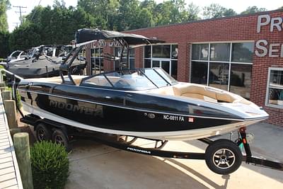 BOATZON | 2019 Moomba Mojo