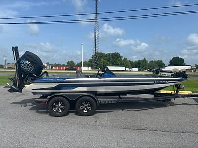BOATZON | 2019 Skeeter ZX 225