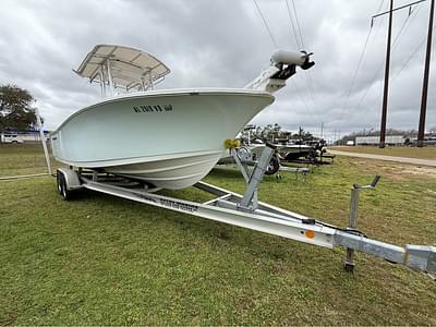 BOATZON | 2019 Sportsman Open 232 Center Console