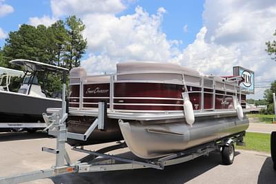 BOATZON | 2019 SunChaser Geneva 20 FNC