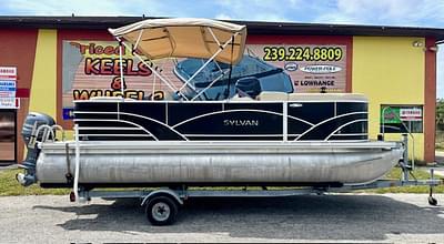 BOATZON | 2019 Sylvan Mirage 8520 BOATZON | 2019 Sylvan Mirage 8520