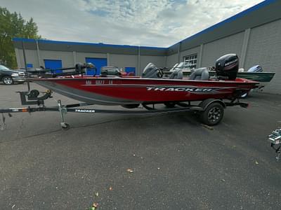 BOATZON | 2019 Tracker Boats Pro Team 175