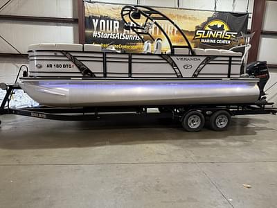 BOATZON | 2019 Veranda VP22RCT Rear Chaise Tower WYamaha 250 SHO
