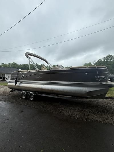 BOATZON | 2020 Avalon Catalina Platinum 2585 QL BOATZON | 2020 Avalon Catalina Platinum 2585 QL
