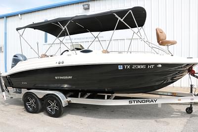 BOATZON | 2020 Stingray Boats 212 SC