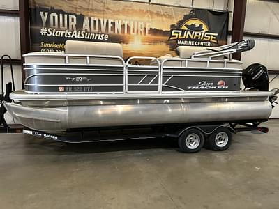 BOATZON | 2020 Sun Tracker 20 DLX WMercury 90