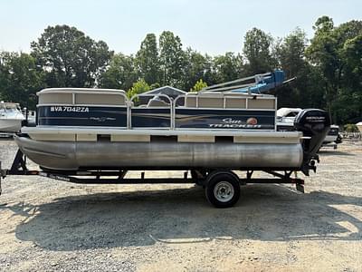 BOATZON | 2020 Sun Tracker Party Barge 18 DLX