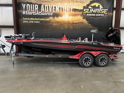 BOATZON | 2021 Bass Cat Boats Lynx WMercury 300