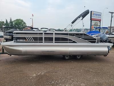 BOATZON | 2021 Bennington L22LSB Swingback W 90HP Yamaha  Sea Legs