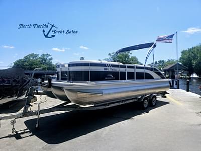 BOATZON | 2021 Bennington SX 24 Swingback