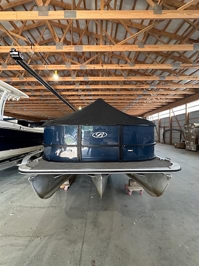 BOATZON | 2021 Bentley Pontoons Bentley 203 Navigator 34 Tube