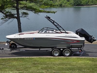 BOATZON | 2021 Hurricane SunDeck 217 OB