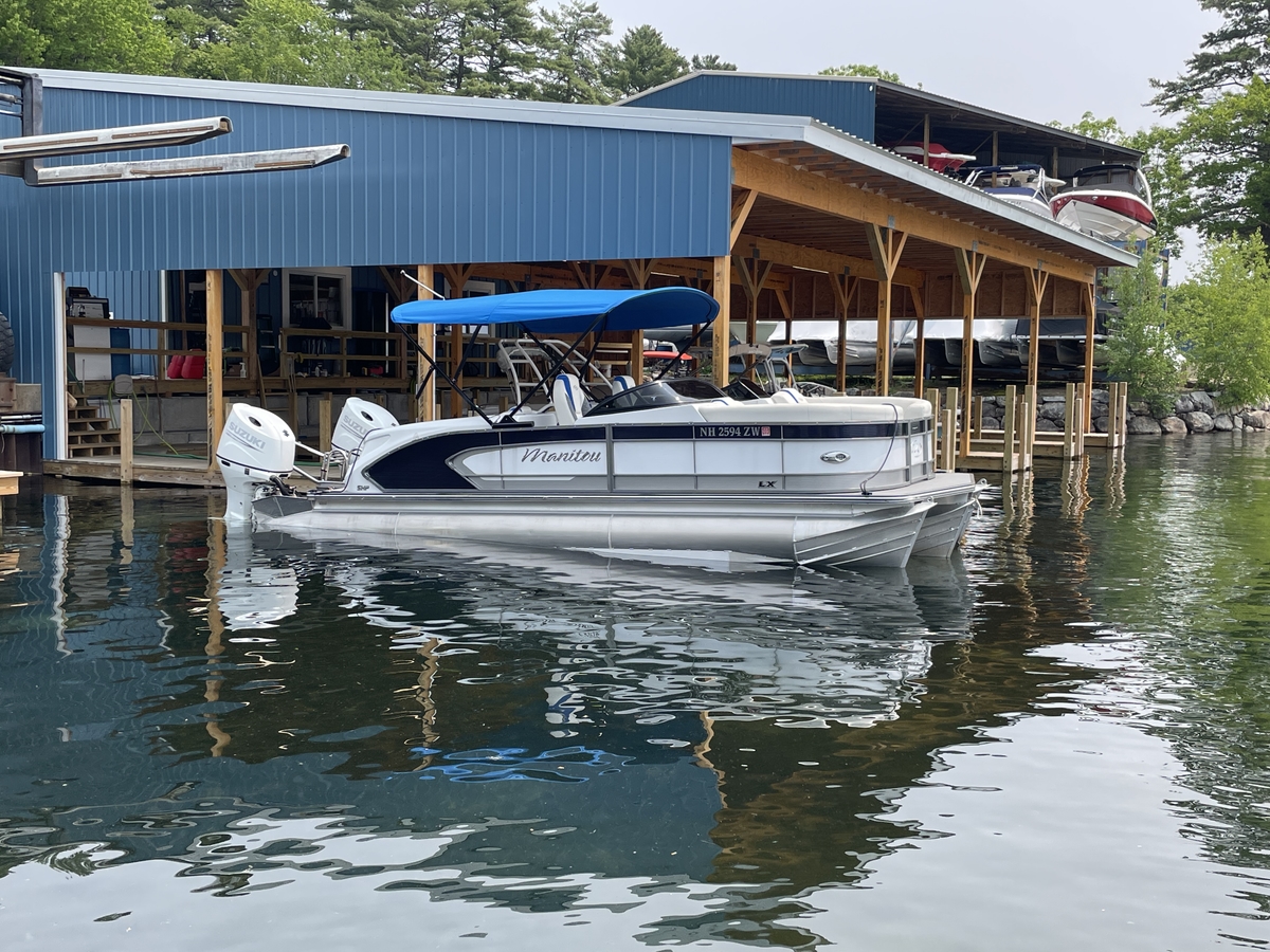 2021 Manitou Manitou 23 LX SHP Dual Engine 2021 - Sold Boat