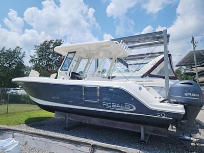 BOATZON | 2021 Robalo R272  Just arrived Priced Right