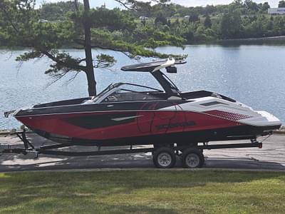 BOATZON | 2021 Scarab 285 ID