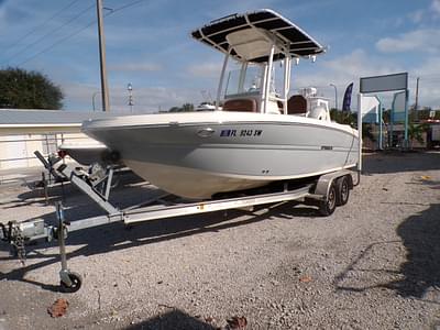 BOATZON | 2021 Stingray Boats 216CC